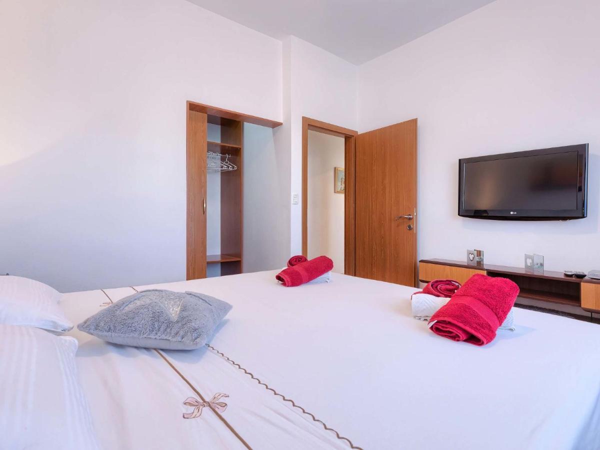 Apartment Laura By Interhome Galižana Exterior foto